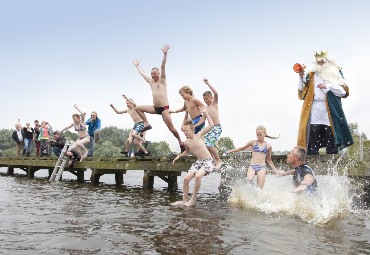 Neptunus gaf het startschot voor de Big Jump in Friesland 2014